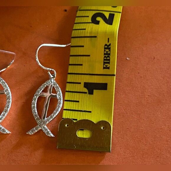 Women’s Earrings Sterling Silver 925 Fish Cross Religious Pisces - Picture 2 of 2